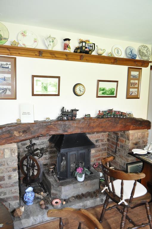Station Farm Guest House Church Fenton Extérieur photo